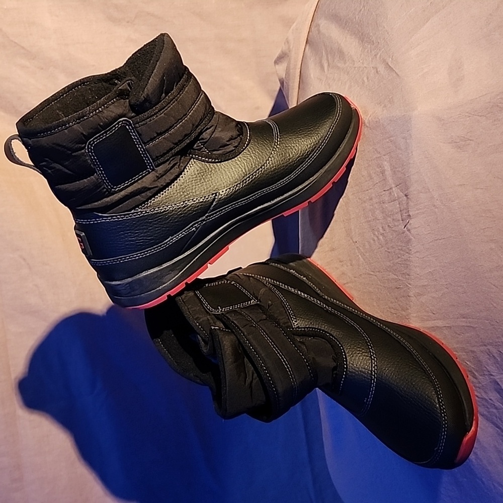 UGG Kids' Taney Weather Boot